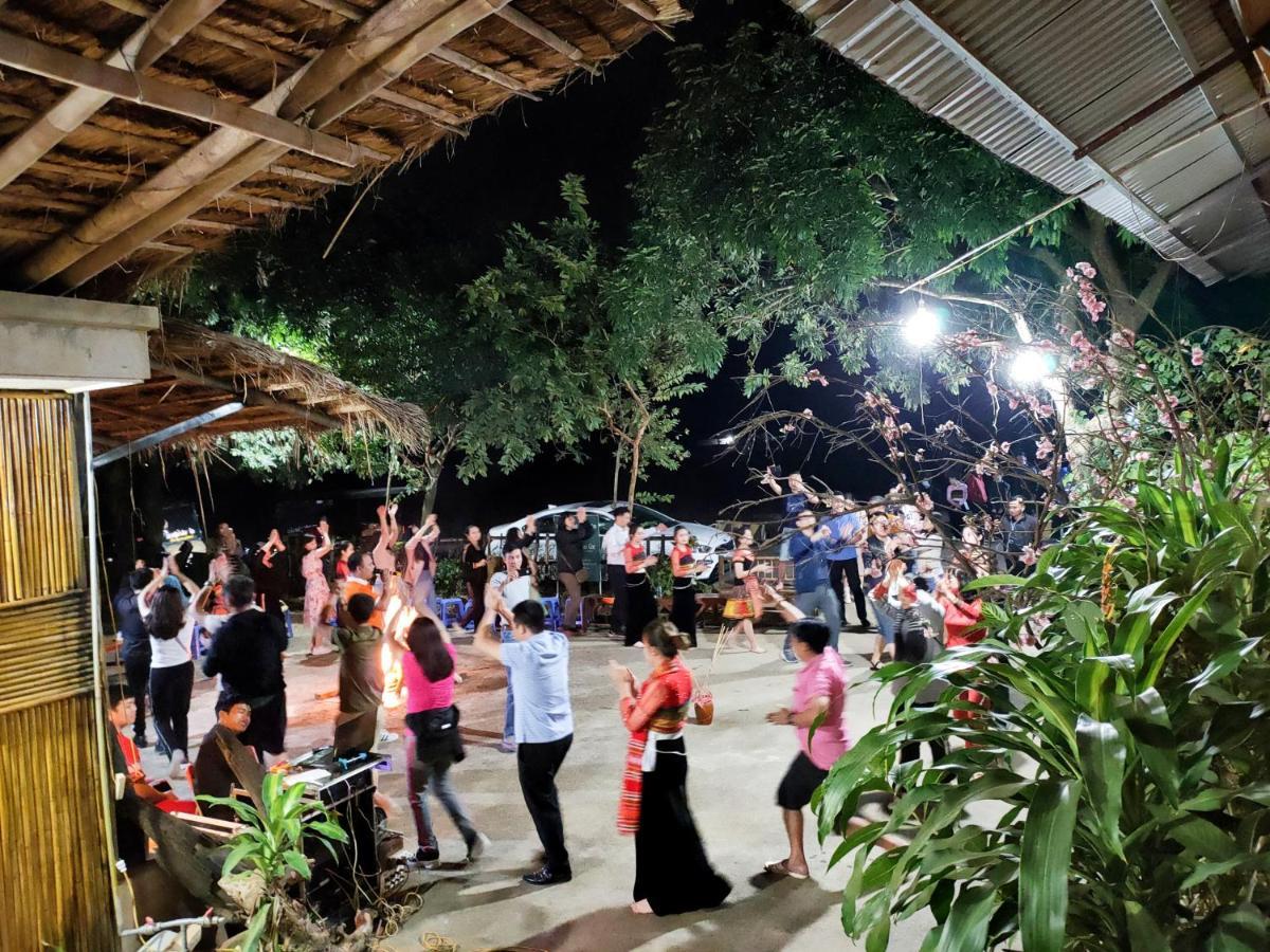 Homestay Quan Hang 마이쩌우 외부 사진