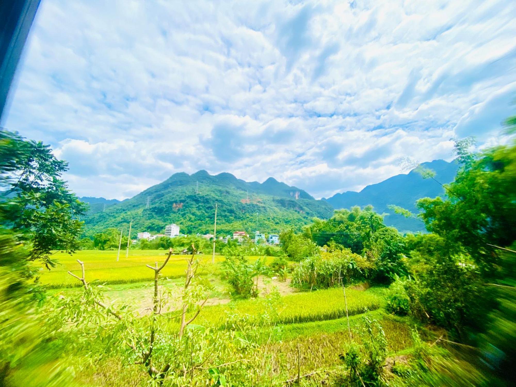 Homestay Quan Hang 마이쩌우 외부 사진