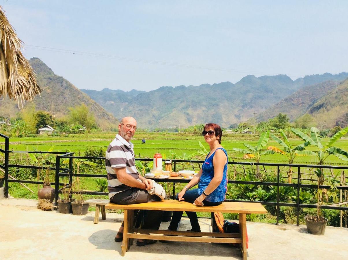 Homestay Quan Hang 마이쩌우 외부 사진